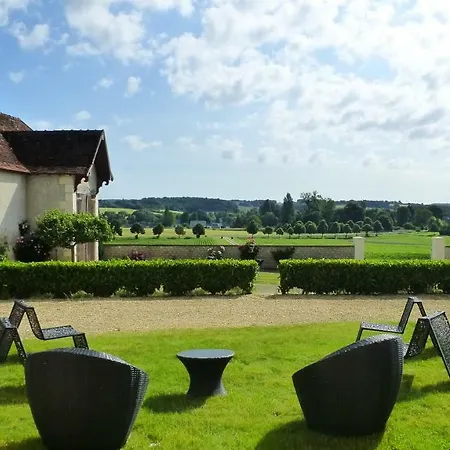 Domaine De La Maison Neuve Saint-Jean-Saint-Germain Exterior photo