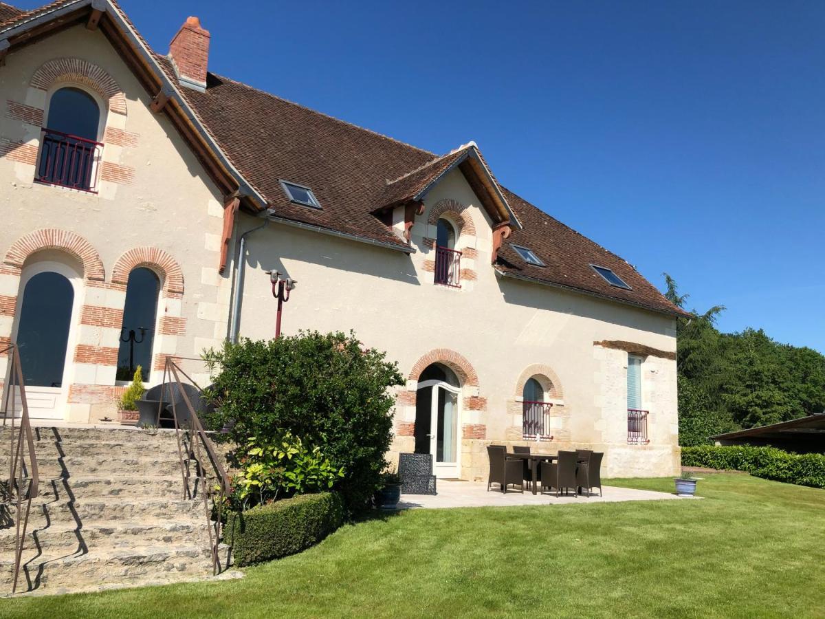 Domaine De La Maison Neuve Holiday home *
