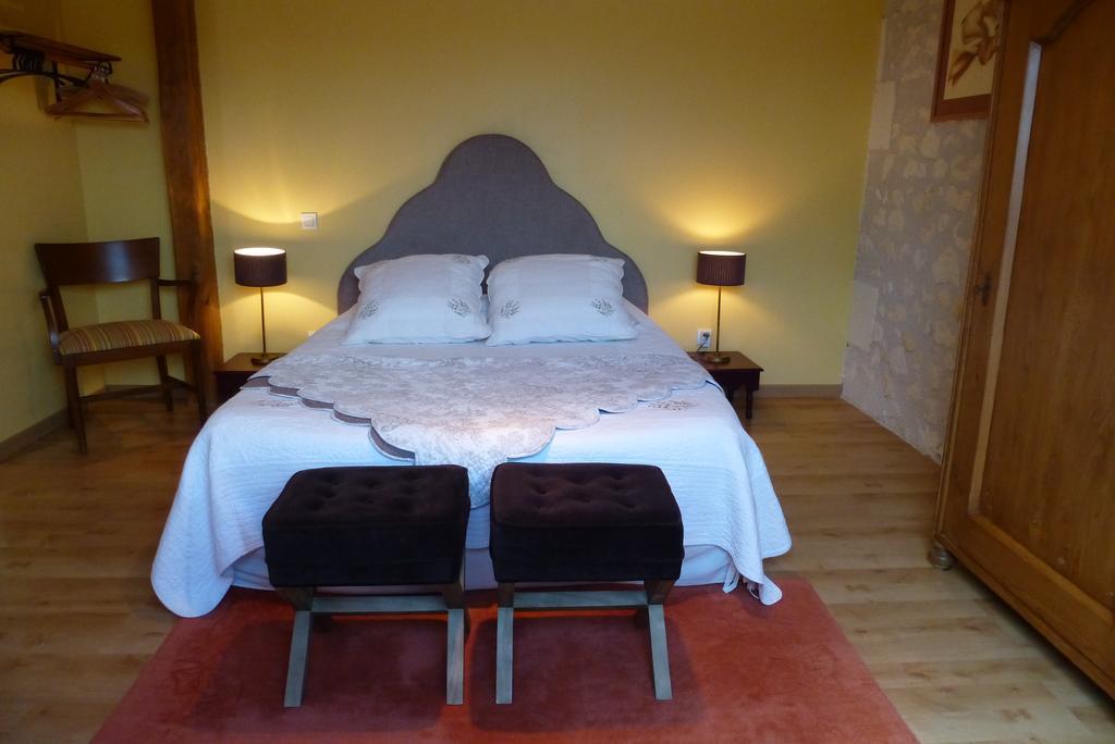 Domaine De La Maison Neuve Holiday home Saint-Jean-Saint-Germain