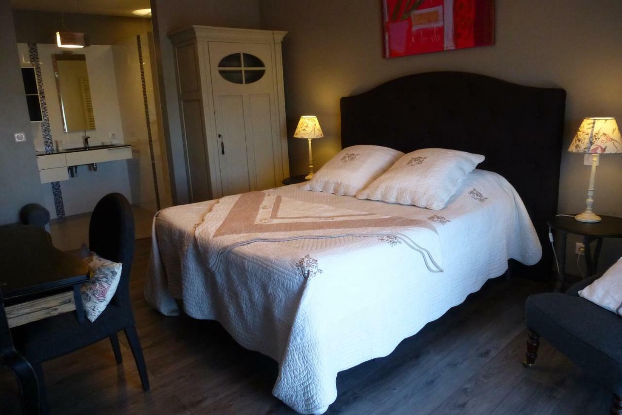 Domaine De La Maison Neuve Holiday home *